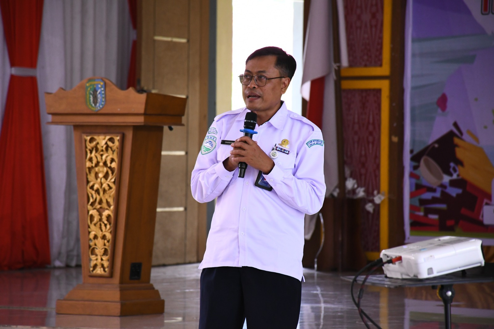 Dharmawan Wahyu Adhi Kepala BMKG Stasiun Meteorologi Kelas III Tebelian