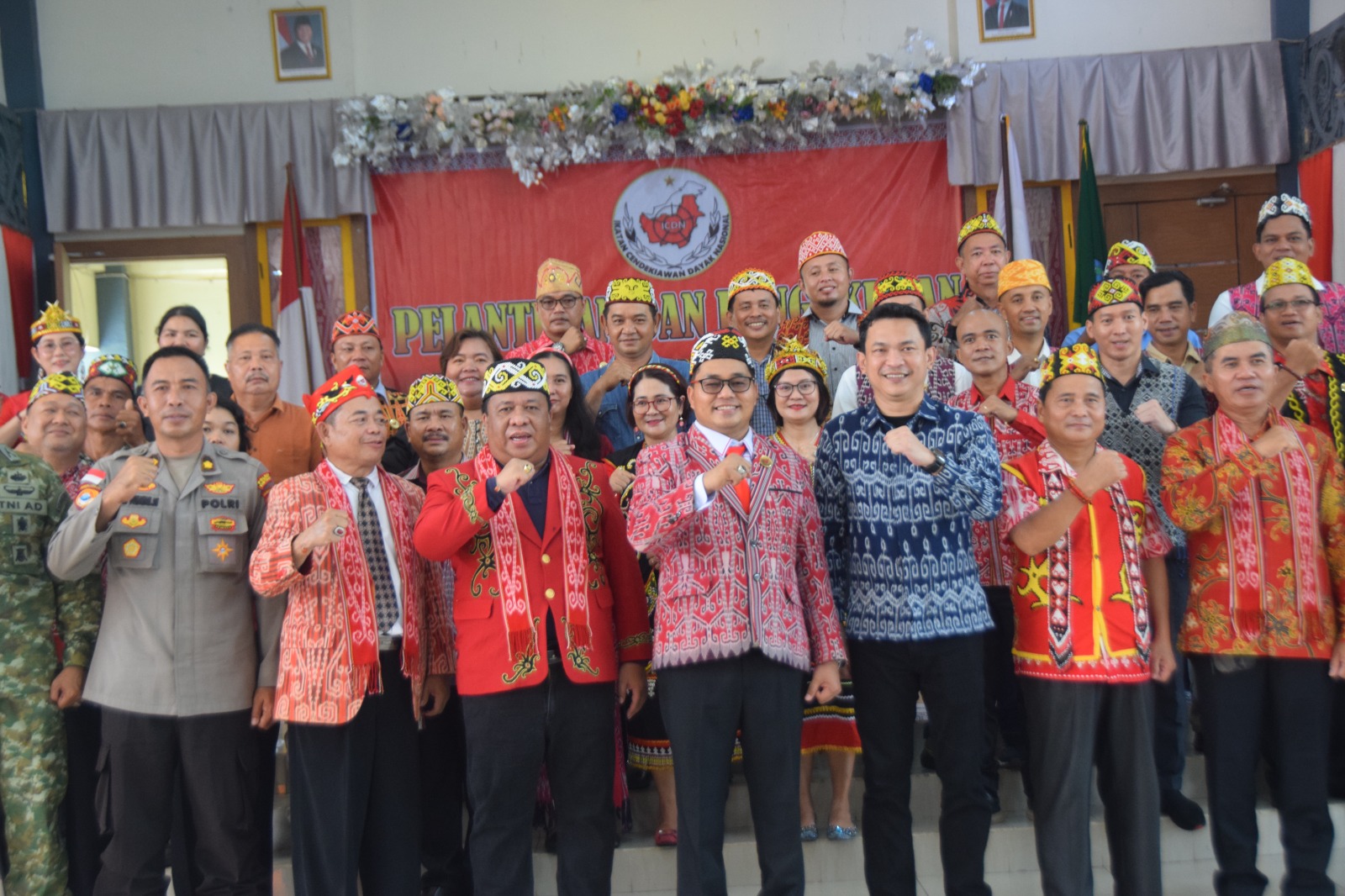 Wabup Kabupaten Sintang Florensius Ronny Bersama Anggota ICDN Kab Sintang.